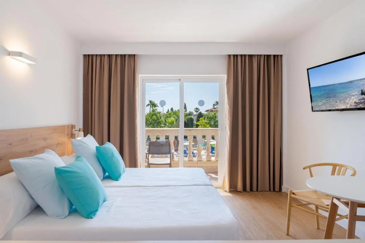 Aparthotel Ferrer Lime Isabel Cala Bona