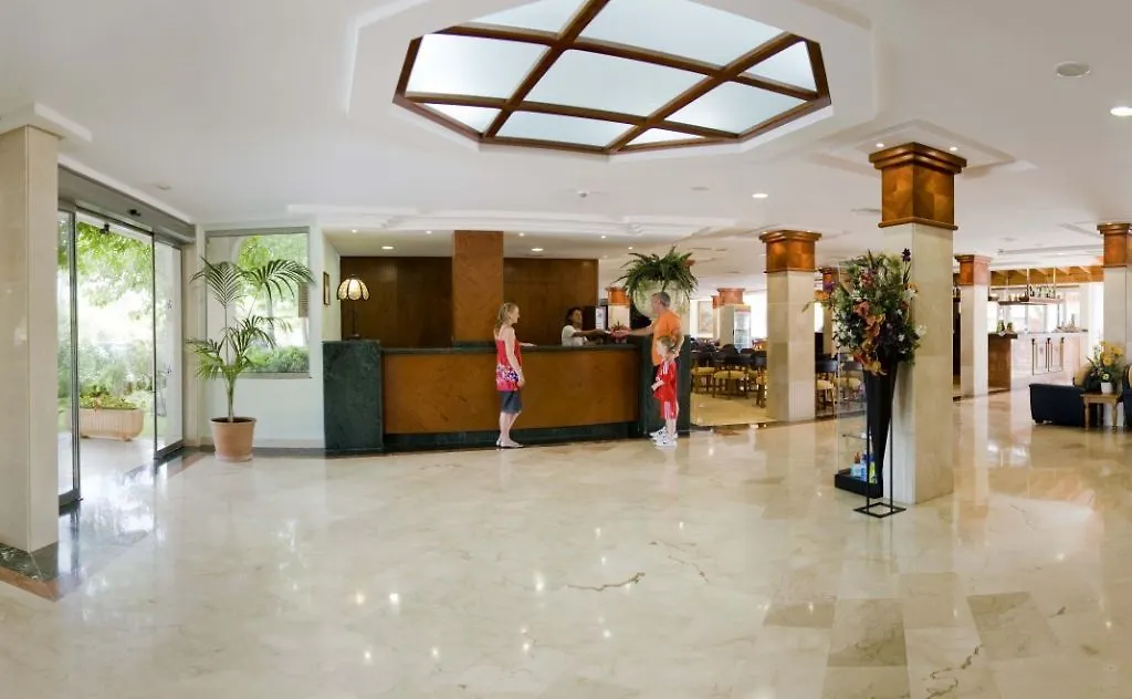 Aparthotel Ferrer Lime Isabel Cala Bona   Cala Bona (Mallorca)