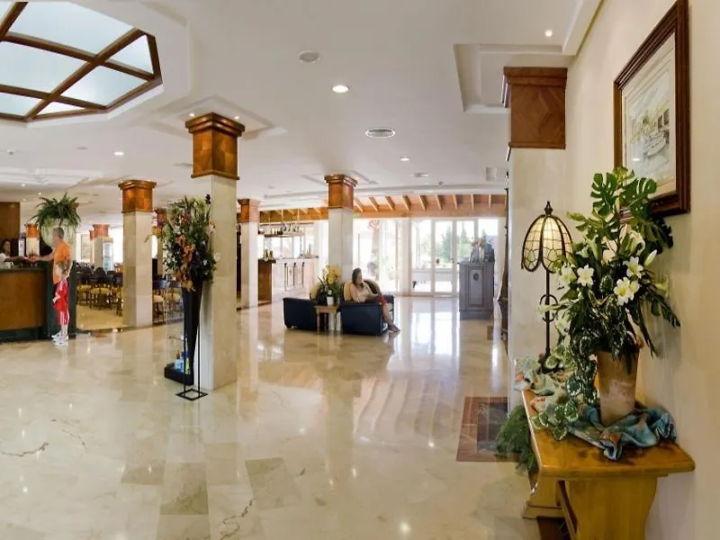 Aparthotel Ferrer Lime Isabel Cala Bona   Cala Bona (Mallorca)